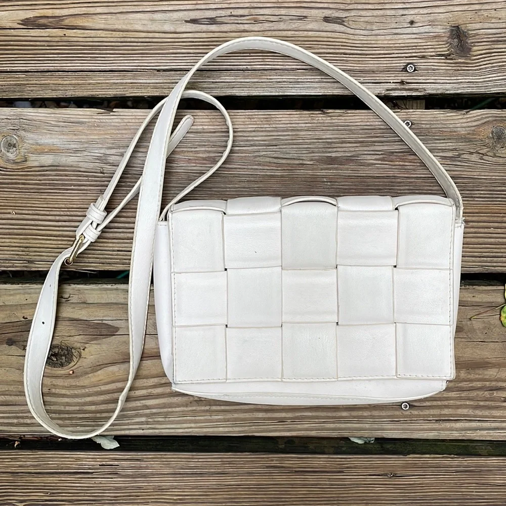 Cream Basketwoven Crossbody Bag